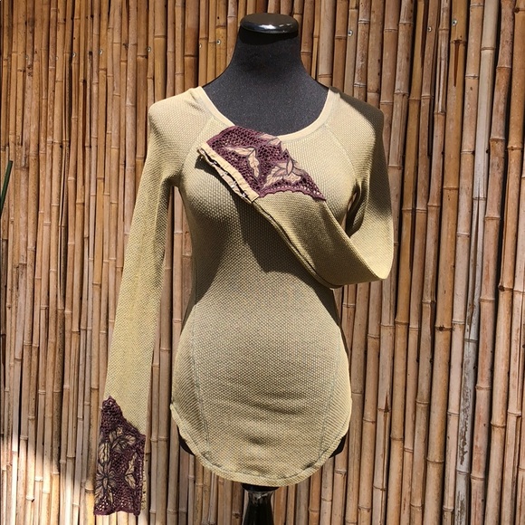 Free People Tops - FREE PEOPLE Bali Cuff Thermal {Rare} Safari NWT!
